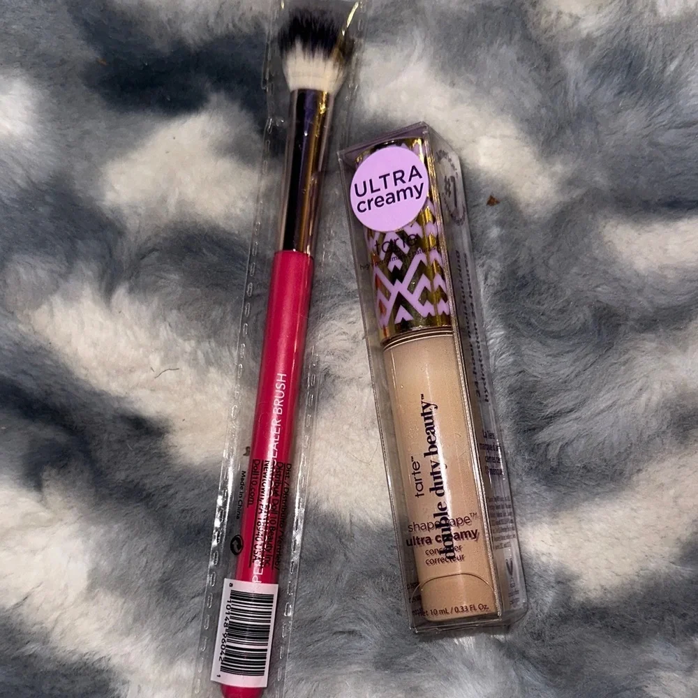 Tarte Shape Tape Ultra Creamy Concealer with Doll 10 Brush NEW
